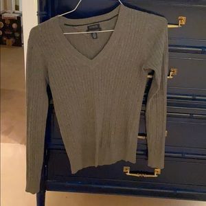 100% cotton Gray Tommy Hilfiger sweater
